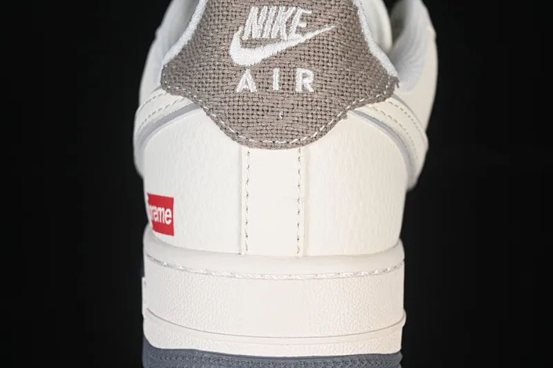 All categories Nk Air Force 1 Air Force series Nk Air Force 1 Low Air Force low top Nike Air Force 1'07 Low Supreme joint beige gray canvas Air Force 1 low top casual sneakers XX3168-210